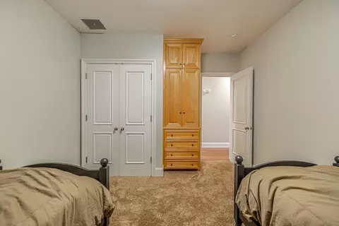 4053 Equestrian Way, Lancaster, CA 93536 photo 38