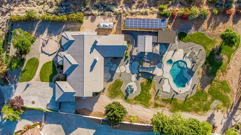 4053 Equestrian Way, Lancaster, CA 93536 photo 6
