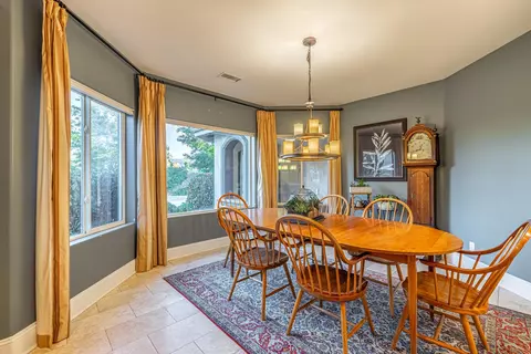 4053 Equestrian Way, Lancaster, CA 93536 photo 19