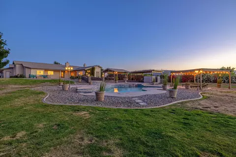 4053 Equestrian Way, Lancaster, CA 93536 photo 49