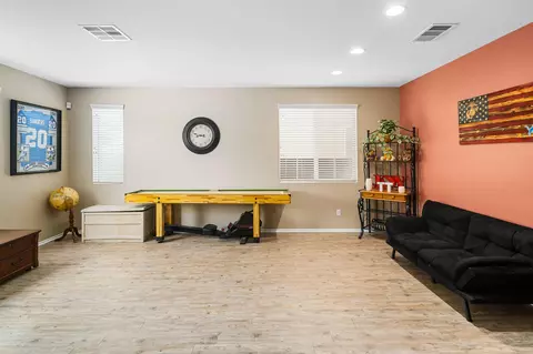44626 Ruthron Ave, Lancaster, CA 93536 photo 4