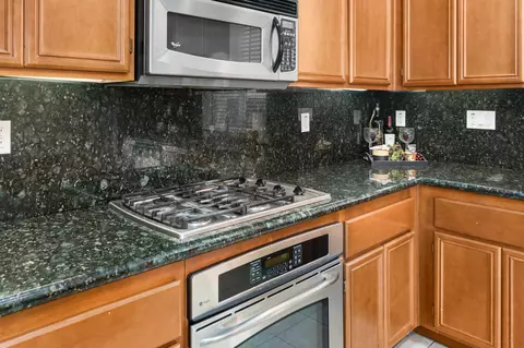44626 Ruthron Ave, Lancaster, CA 93536 photo 9