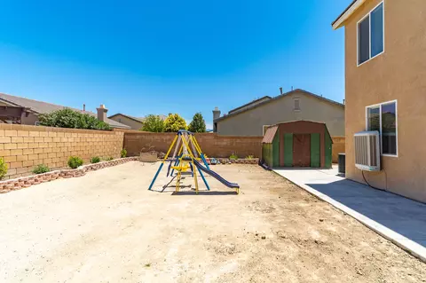44626 Ruthron Ave, Lancaster, CA 93536 photo 28