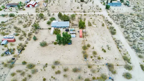 16776 Avenue W10 E, Llano, CA 93544 photo 30