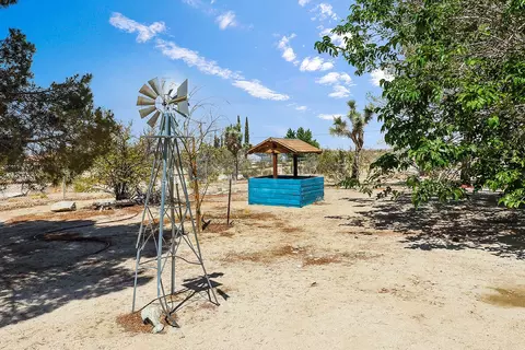 16776 Avenue W10 E, Llano, CA 93544 photo 27