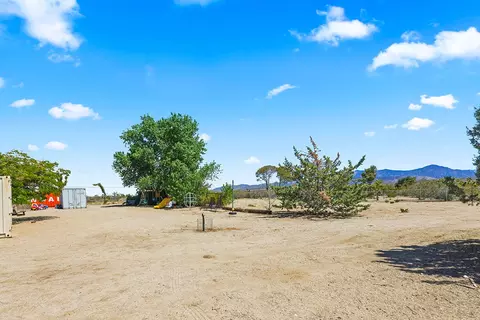 16776 Avenue W10 E, Llano, CA 93544 photo 26