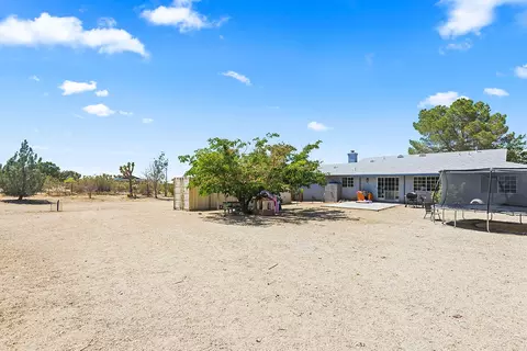 16776 Avenue W10 E, Llano, CA 93544 photo 22