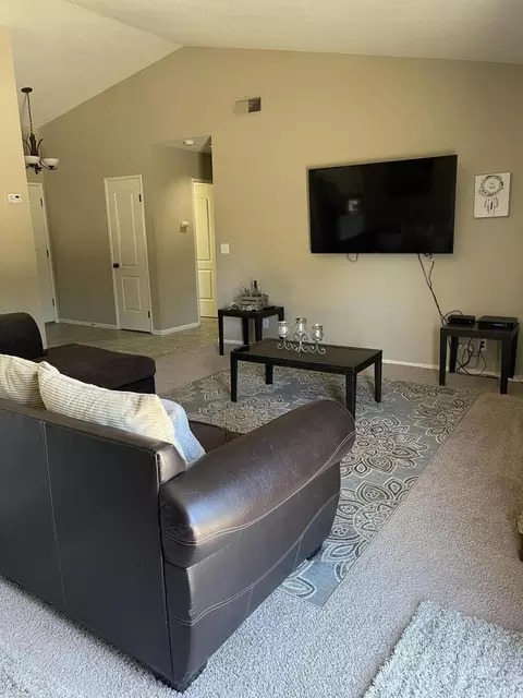 1342 Avenue J5 E, Lancaster, CA 93535 photo 3
