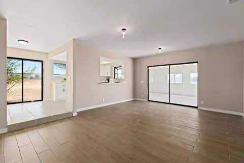 38711 26th St E, Palmdale, CA 93550 photo 8