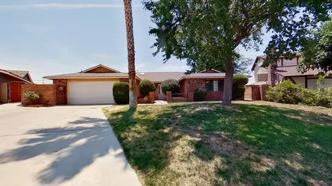 42815 Normandy Ln, Lancaster, CA 93536 photo 1