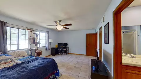42815 Normandy Ln, Lancaster, CA 93536 photo 17