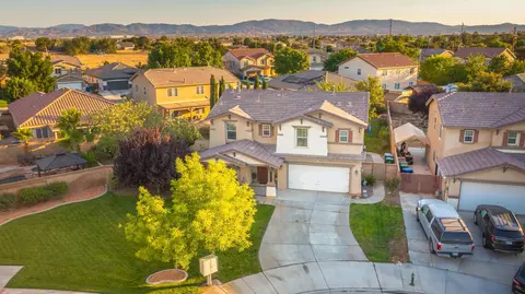 43633 Castle Cir, Lancaster, CA 93535 photo 34