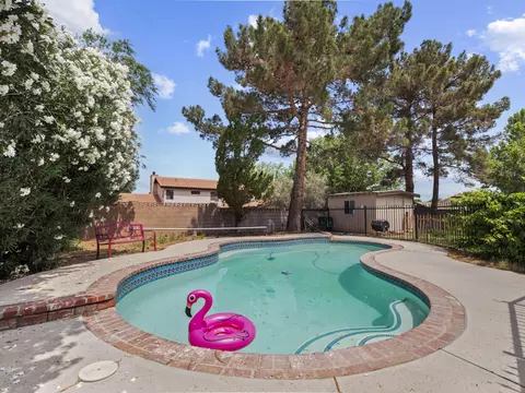 42871 Sachs Dr, Lancaster, CA 93536 photo 35