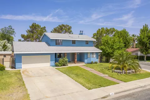 42871 Sachs Dr, Lancaster, CA 93536 photo 1
