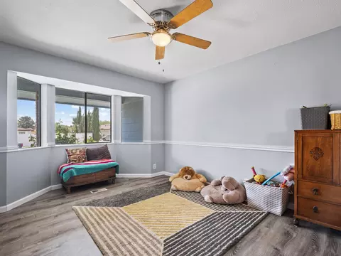 42871 Sachs Dr, Lancaster, CA 93536 photo 13