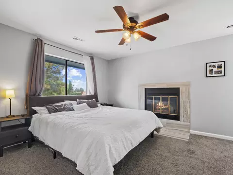 42871 Sachs Dr, Lancaster, CA 93536 photo 15