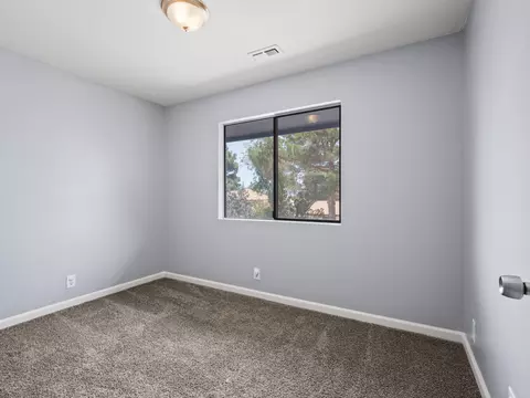 42871 Sachs Dr, Lancaster, CA 93536 photo 25