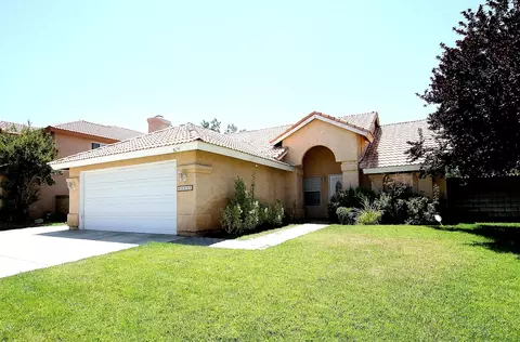 43337 Denmore Ave, Lancaster, CA 93535 photo 1