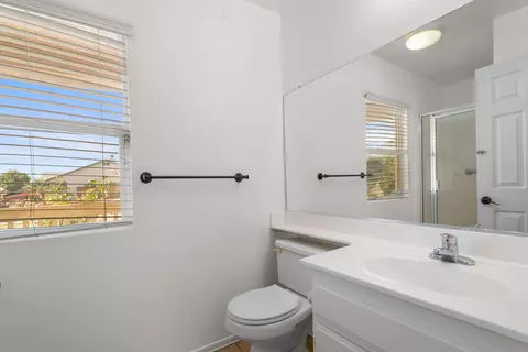 11785 Virginia St, Adelanto, CA 92301 photo 24
