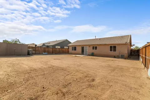 11785 Virginia St, Adelanto, CA 92301 photo 28