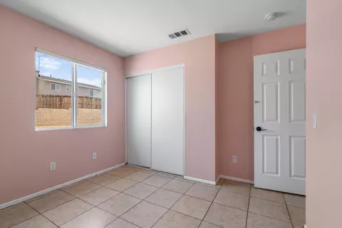 11785 Virginia St, Adelanto, CA 92301 photo 19