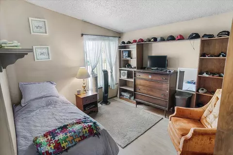 44242 Gingham Ave, Lancaster, CA 93535 photo 9