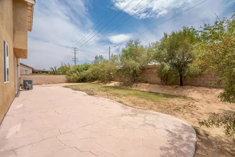 5750 Balmont St, Lancaster, CA 93536 photo 35