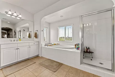 5750 Balmont St, Lancaster, CA 93536 photo 32
