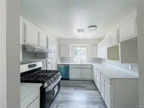 43329 6th St E, Lancaster, CA 93535 photo 4