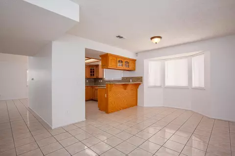 43824 8th St E, Lancaster, CA 93535 photo 7
