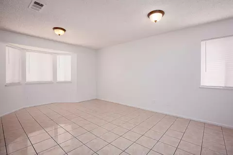 43824 8th St E, Lancaster, CA 93535 photo 8