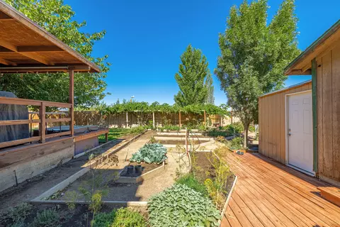 44939 46 St E, Lancaster, CA 93535 photo 18