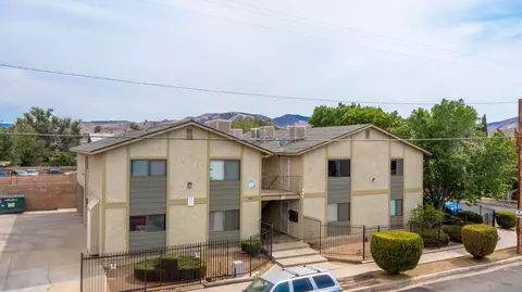 440 Q3 E, Palmdale, CA 93550 photo 1