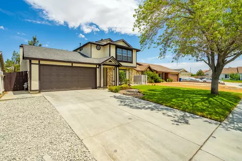 5347 Avenue R11 Ave E, Palmdale, CA 93552 photo 2