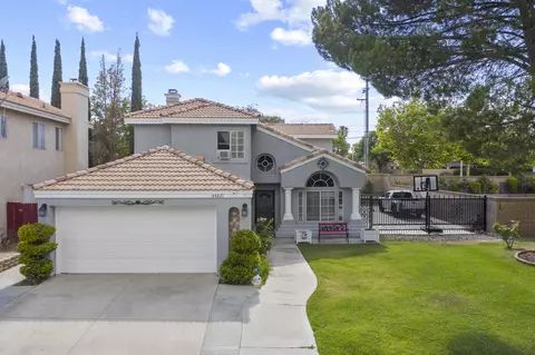 44221 Lively Ave, Lancaster, CA 93536 photo 3