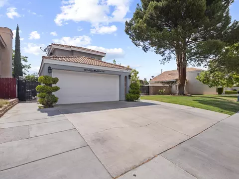 44221 Lively Ave, Lancaster, CA 93536 photo 1