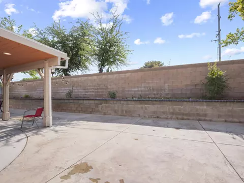 44221 Lively Ave, Lancaster, CA 93536 photo 22