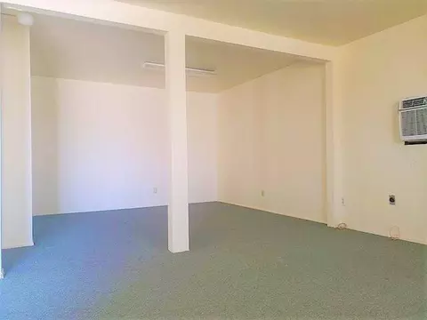 11419 Bartlett Ave, Adelanto, CA 92301 photo 9