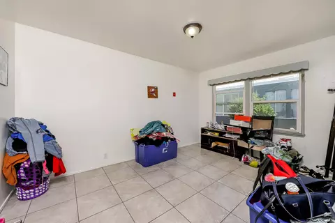 44243 Beech Ave, Lancaster, CA 93534 photo 18