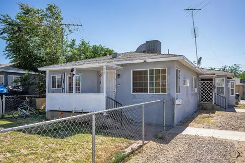 44243 Beech Ave, Lancaster, CA 93534 photo 2