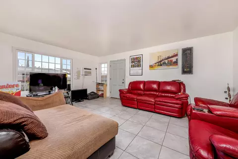 44243 Beech Ave, Lancaster, CA 93534 photo 11