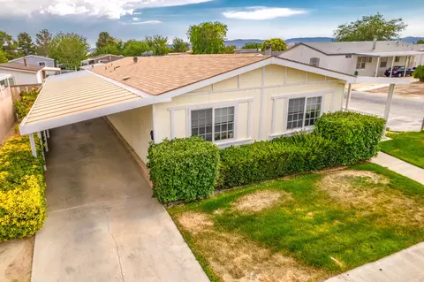 45465 25th St E #176, Lancaster, CA 93535 photo 2