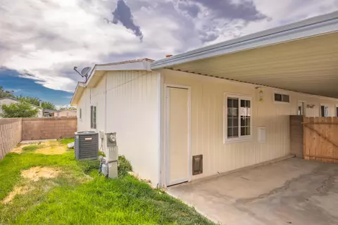 45465 25th St E #176, Lancaster, CA 93535 photo 4