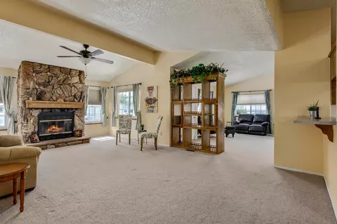 45465 25th St E #176, Lancaster, CA 93535 photo 9