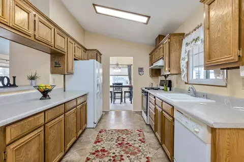 45465 25th St E #176, Lancaster, CA 93535 photo 12