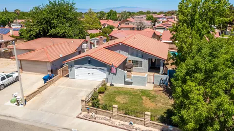 1323 Franklin Ave, Lancaster, CA 93535 photo 29