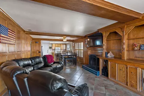 1323 Franklin Ave, Lancaster, CA 93535 photo 13