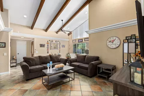 1323 Franklin Ave, Lancaster, CA 93535 photo 8