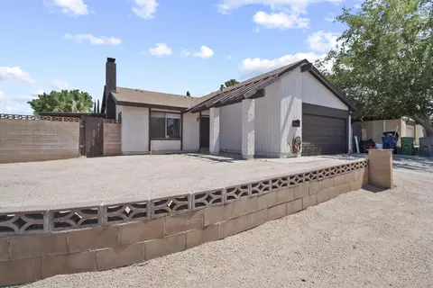 1101 Norberry St E, Lancaster, CA 93535 photo 2