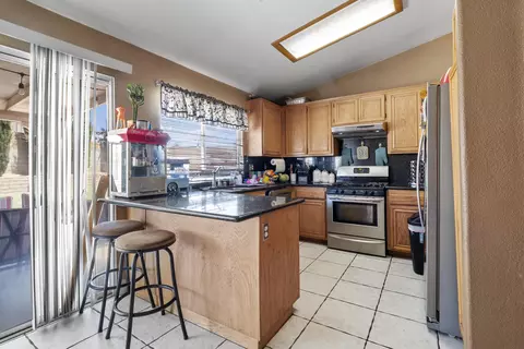 448 Ave J12 E, Lancaster, CA 93535 photo 6